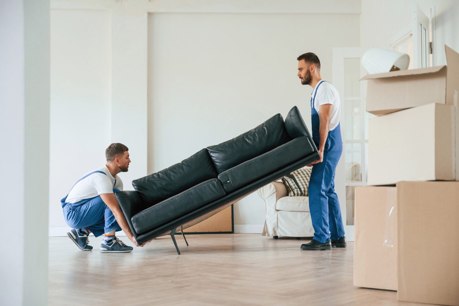 handling oversized items during packing